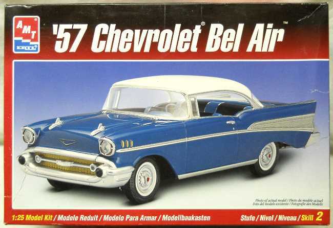 AMT 1/25 1957 Chevrolet Bel Air 2 Door Hardtop, 8315 plastic model kit
